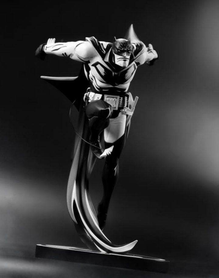 Batman White Knight Batman Black & White Batman (Sean Murphy Sketch Edition) 1/10 Scale Limited Edition Statue - Infinity Collectables  - #tag1#