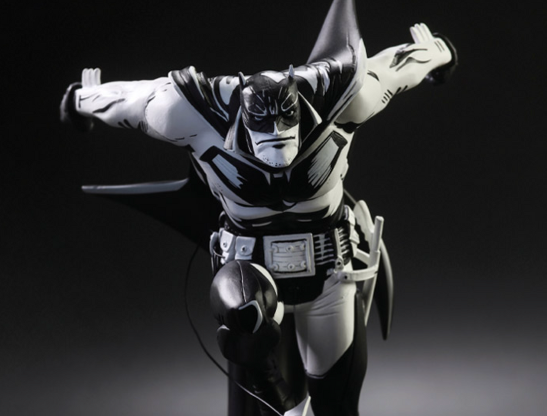 Batman White Knight Batman Black & White Batman (Sean Murphy Sketch Edition) 1/10 Scale Limited Edition Statue - Infinity Collectables  - #tag1#