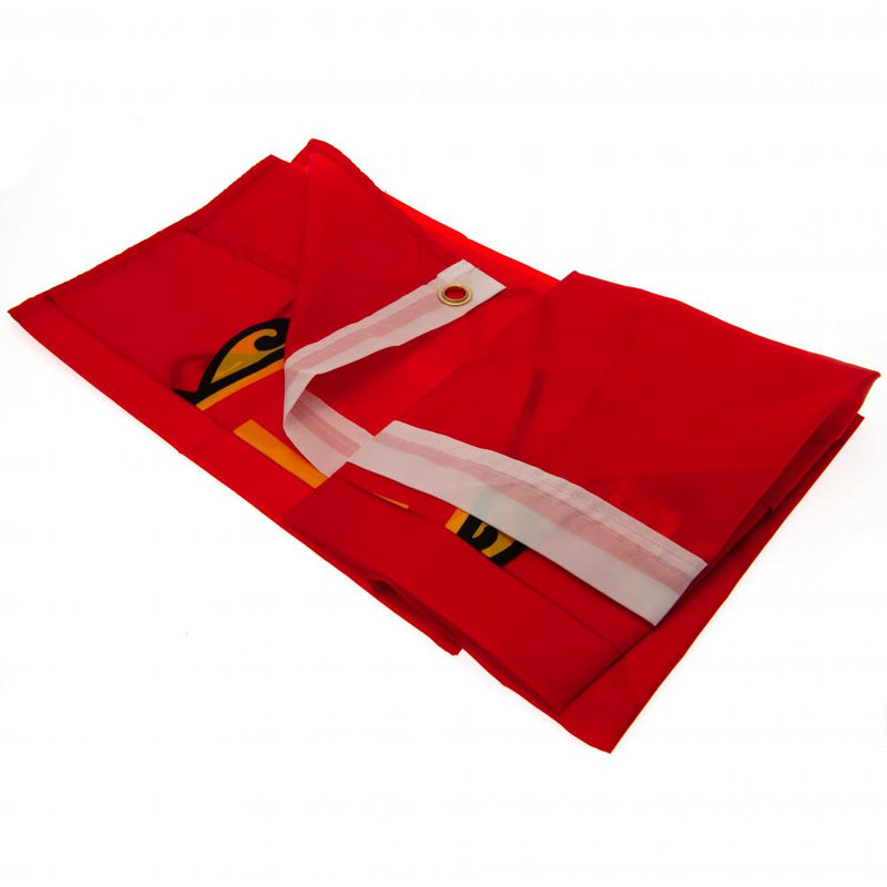 Manchester United FC Core Crest Flag, side angle