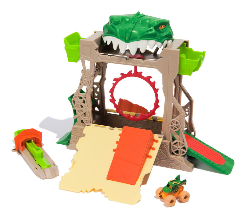 Monster Jam Dragon Dungeon of Doom - Image