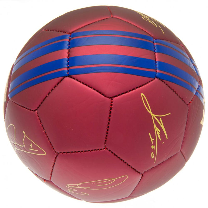 FC Barcelona Sig Phantom Football, close-up detail