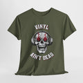 'Vinyl Ain't Dead' Skull Men's T-Shirt, size reference