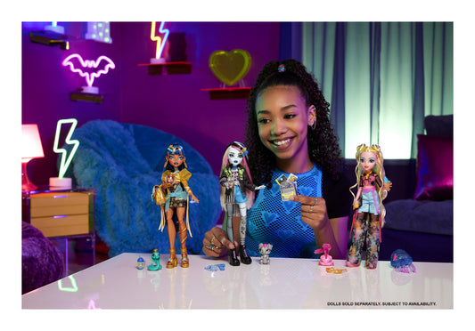 Monster High Doll Assortment (Case of 4)