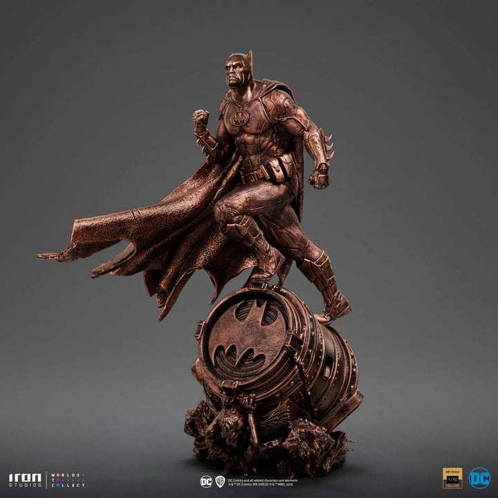 Iron Studios DC Batman Deluxe (Bronze Version) Infinity Collectables Exclusive 1/10 Limited Edition Art Scale Statue