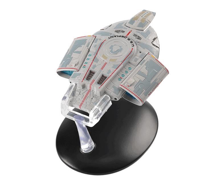 U.S.S. Defiant NX-74205 (Defiant-class) Diecast Model Ship (Eaglemoss / Star Trek), packaging shot