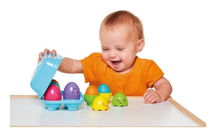 Toomies Bright Chicks Hide and Squeak Educational Set