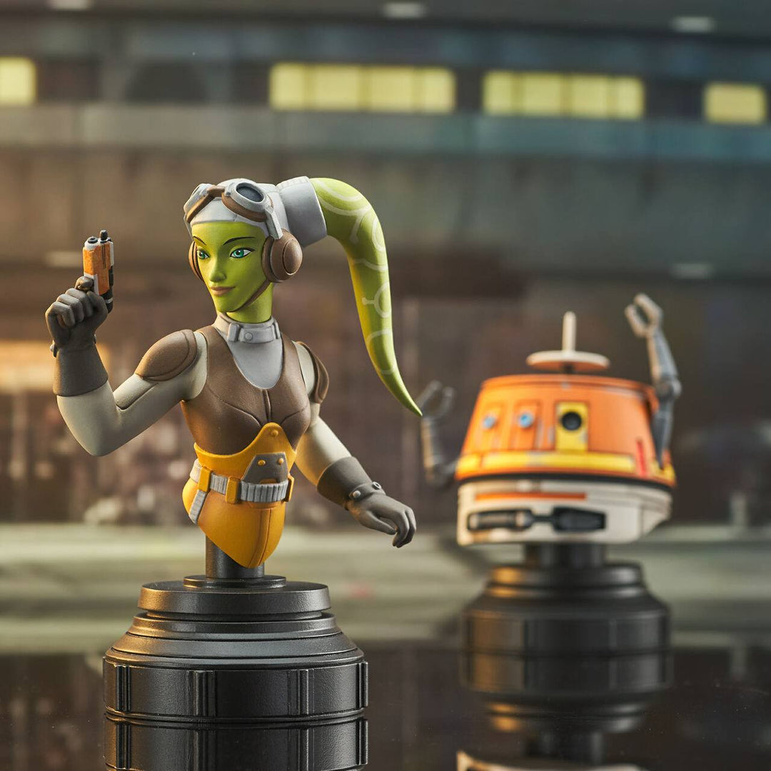 Star Wars Rebels Hera and Chopper 1/7 Scale Limited Edition Bust