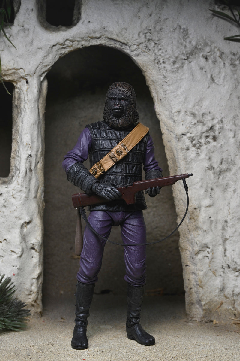 Planet of the Apes Legacy Series 7" Scale Action Figure Assortment side angle