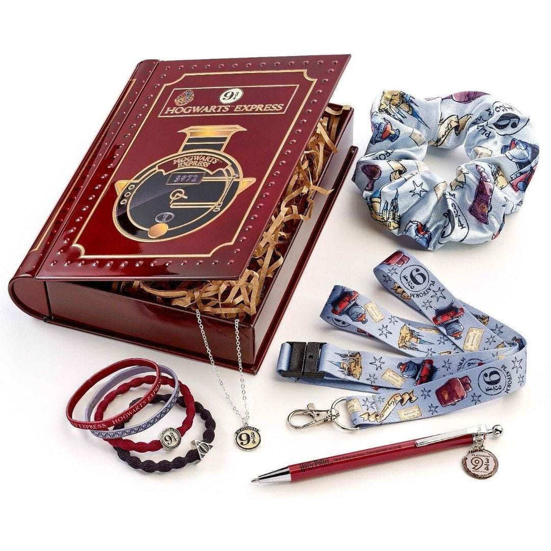 Official Wizarding World Harry Potter Hogwarts Express Gift Tin Set