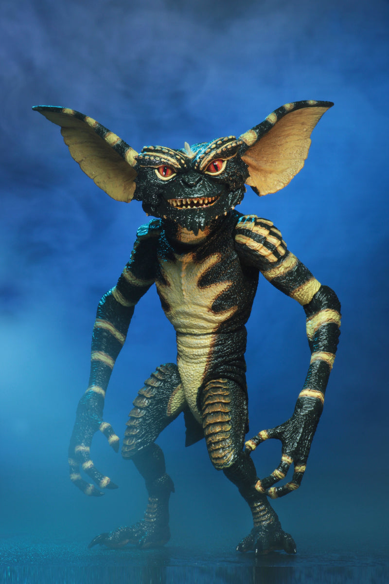 Gremlins Ultimate Gremlin 7" Scale Action Figure side angle