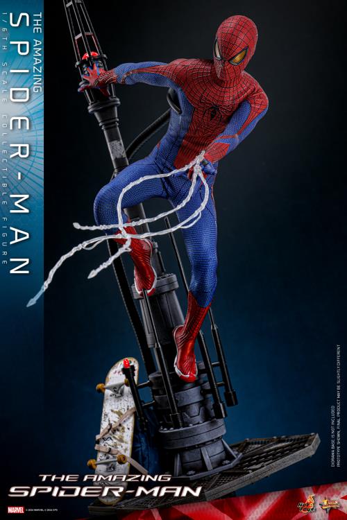 Hot Toys The Amazing Spider-Man Spider-Man 1/6th Scale Figure