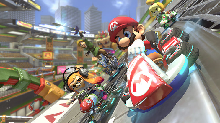 Mario Kart 8 Deluxe - Nintendo Switch alternate view