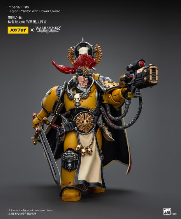 Warhammer 40k Imperial Fists Legion Praetor with Power Sword 1/18 Scale Figure