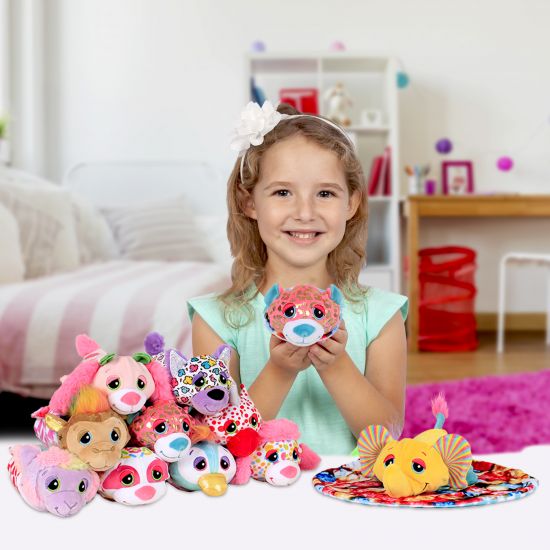 Cutetitos 7 Plush - Scented Carnivalitos - Series 1, size reference