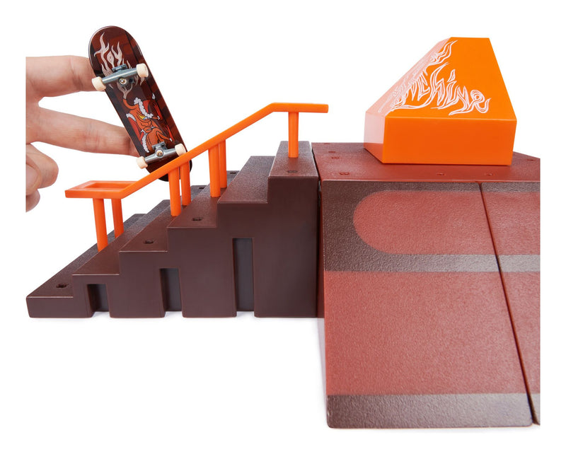 Tech Deck X-Connect Toy Machine Pyramid Shredder - Image