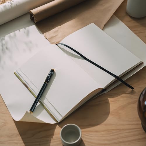 Van Gogh Museum Premium Notebook and Pen Set, size reference