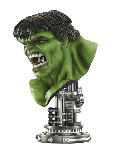 Marvel Legends in 3D Bust 1/2 Hulk 28 cm, close-up detail