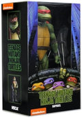 NECA Teenage Mutant Ninja Turtles (1990 Movie) Raphael 1/4 Scale Action Figure