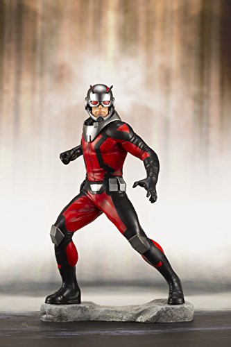 Avengers Astonishing Antman & Wasp Artfx+ Statue (Marvel Com, packaging shot
