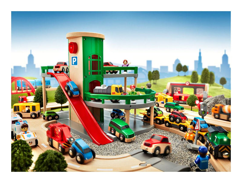 Brio Parking Garage - Image