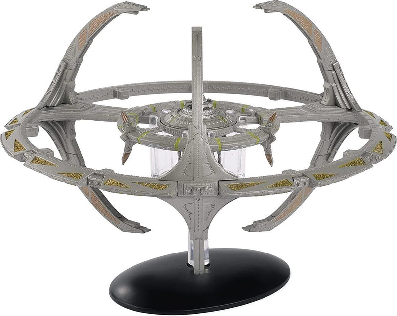 Deep Space Nine XL EDITION Model Diecast Ship SIGNATURE SERIES DS9 (Eaglemoss / Star Trek), size reference