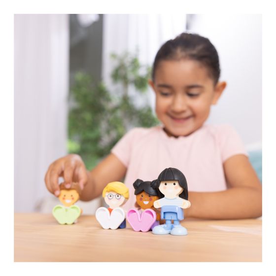Melissa & Doug Cheery Lane Play Figure 4 Pack