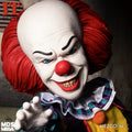 IT (1990) Pennywise 15" MDS Mega Scale Figure (No Sound) close up detail