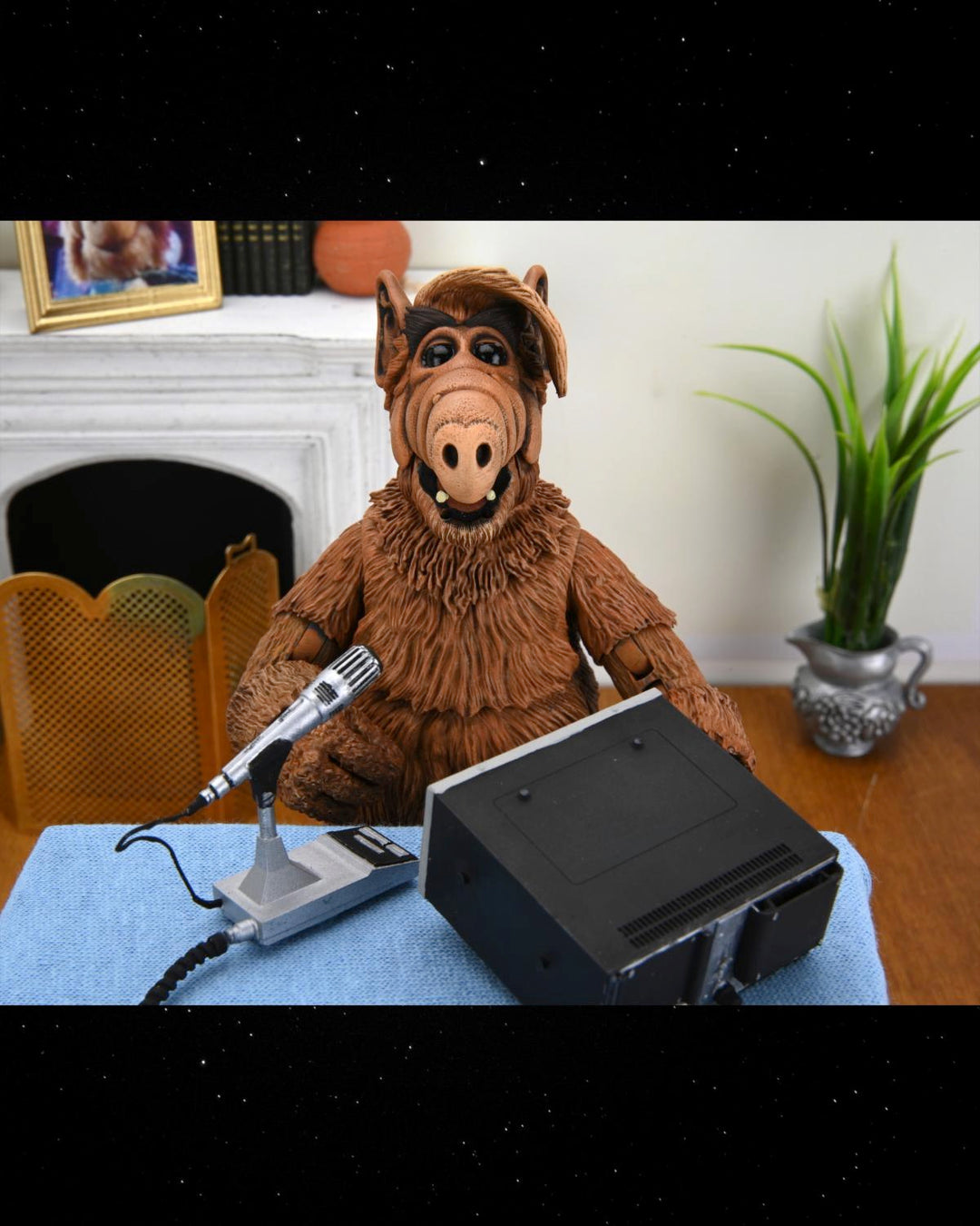 Alf (Alien Life Form) Ultimate 7" Scale Action Figure