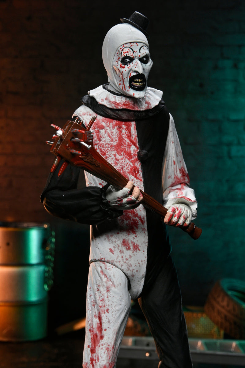 Terrifier 2 Art the Clown Blood Splattered figure detail