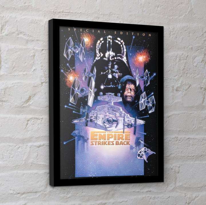 Star Wars (Episode V) 30 x 40 cm Framed Collector Print