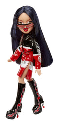 Bratz Scorchin Doll - Jade, side angle