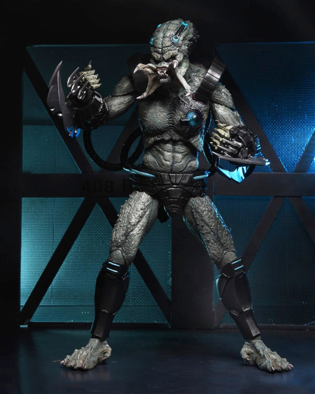 NECA Predator Concrete Jungle Deluxe Stone Heart Predator Ultimate 7" Scale Action Figure