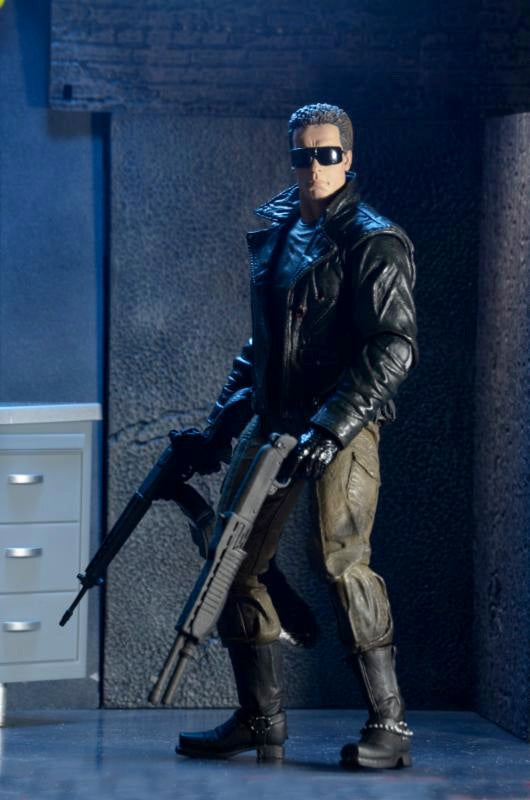 The Terminator T-800 Police Station Assault Ultimate 7" Scale Action Figure alternate view