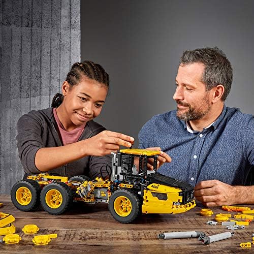 LEGO Technic 42114 Volvo 6x6 Articulated Hauler