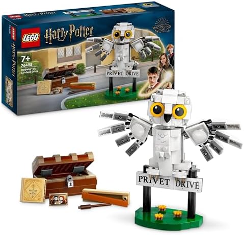 LEGO Harry Potter 76425 Hedwig at 4 Privet Drive