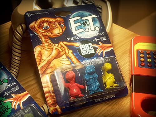 Doctor Collector DCET02 ET Mini Figures - Colour Set, size reference