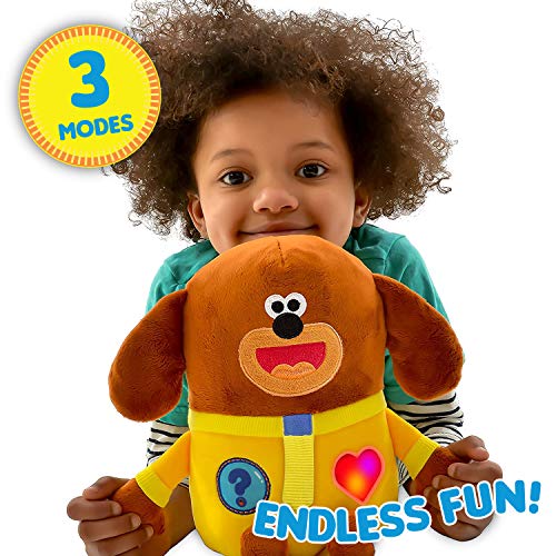 Hey Duggee Interactive Voice Activated Smart Duggee Soft Toy, close-up detail