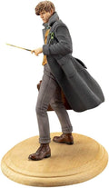 Fantastic Beasts The Crimes of Grindelwald Newt Scamander Artfx+ Kotobukiya Figure, side angle