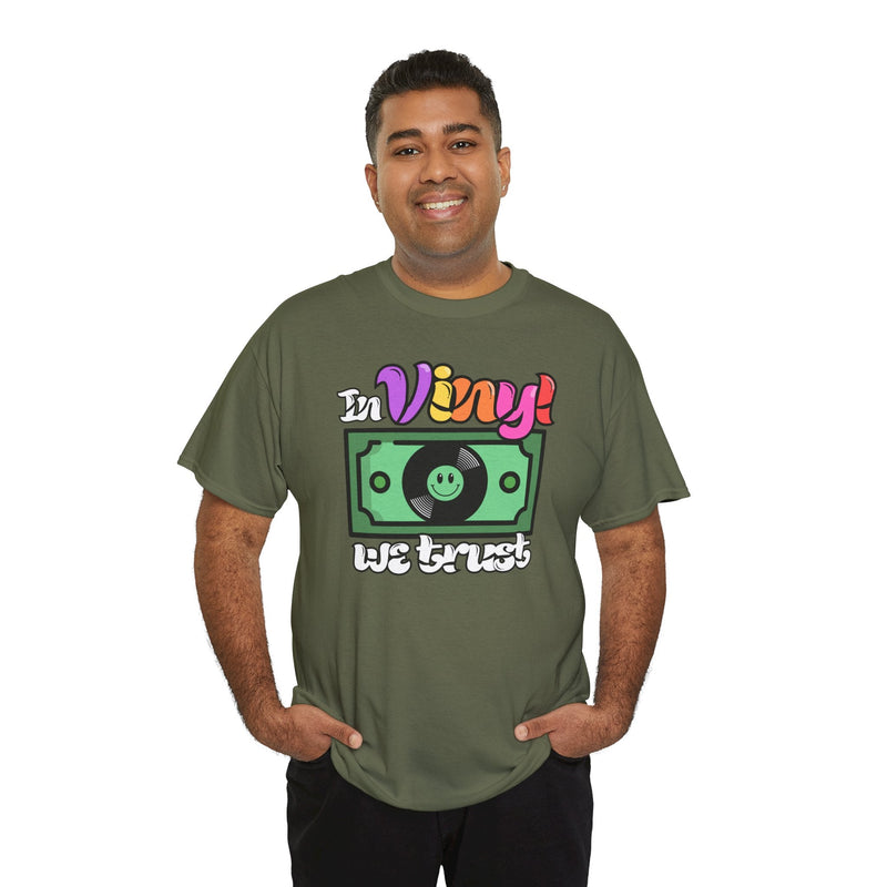 'In Vinyl We Trust' Men's T-Shirt, side angle