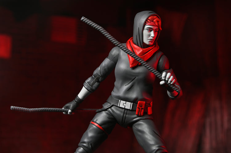 TMNT Comic The Last Ronin (The Lost Years): April (Nightwatcher) Teenage Mutant Ninja Turtles 7 Scale Action, showing reverse