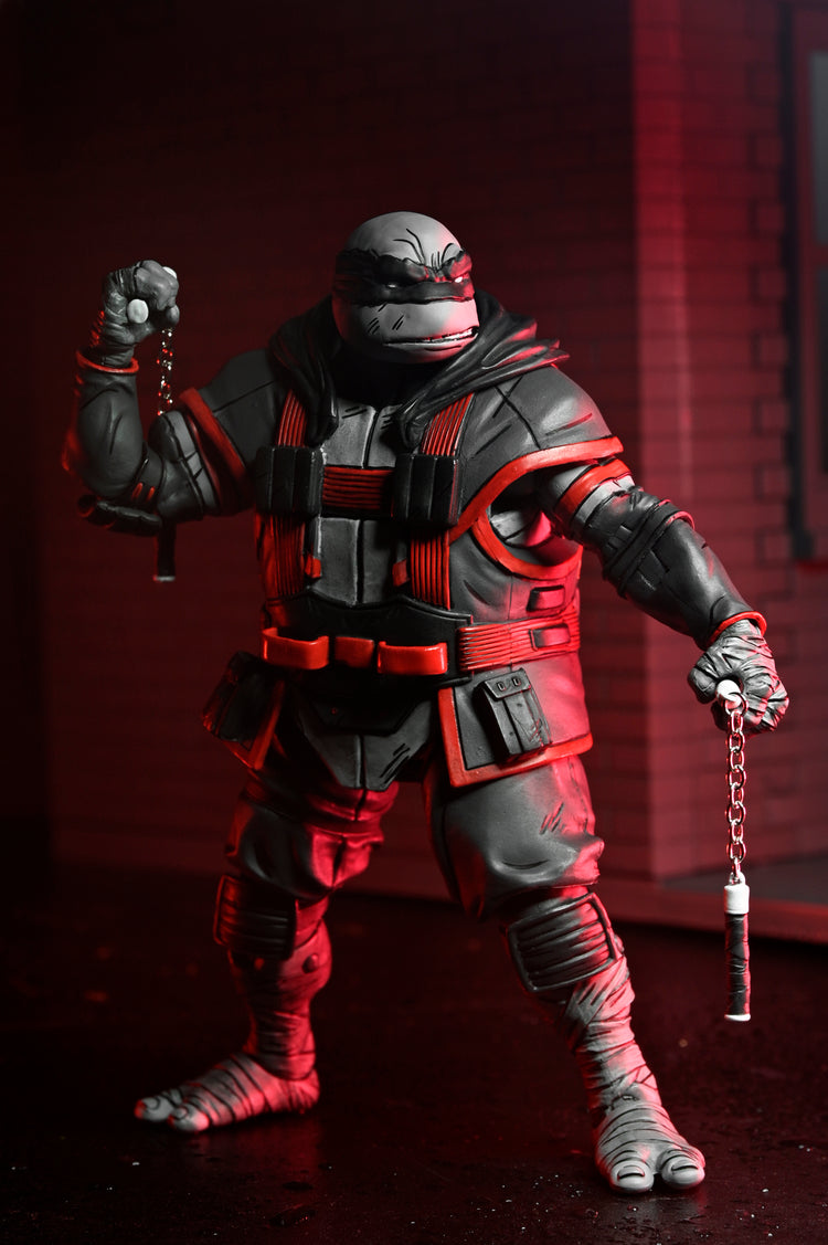 TMNT Comic The Last Ronin (The Lost Years): Michaelangelo (Nightwatcher) Teenage Mutant Ninja Turtles NECA 7, alternate view