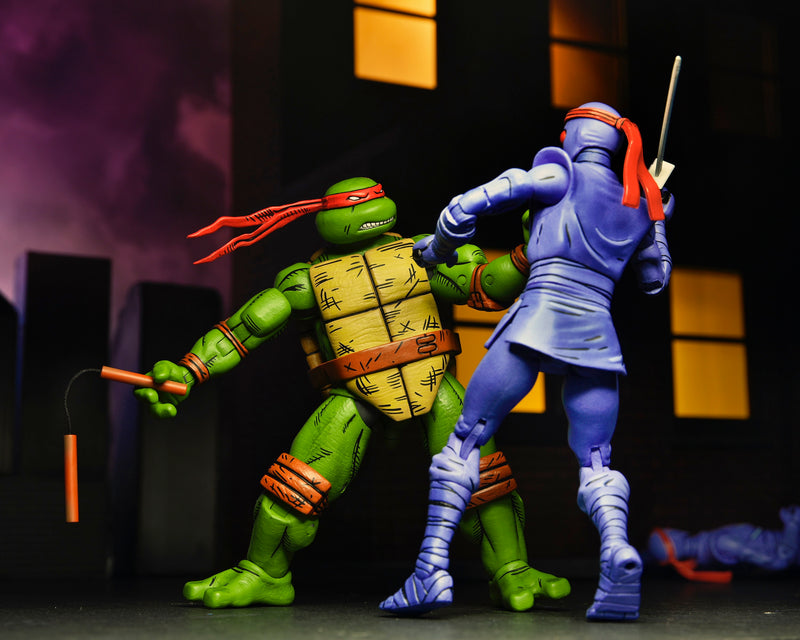 Teenage Mutant Ninja Turtles Mirage Comics Michelangelo 7" Scale Action Figure close up detail