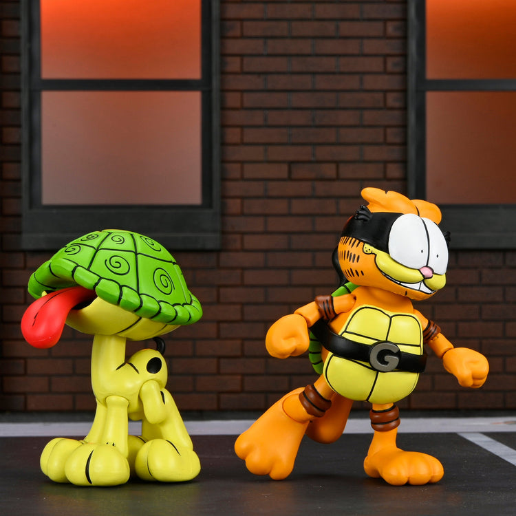 TMNT X Garfield (Archie Comics): Garfello and Odie Teenage Mutant Ninja Turtles Ultimate 7" Action Figure