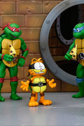 TMNT X Garfield (Archie Comics): Garfello and Odie Teenage Mutant Ninja Turtles Ultimate 7 Action Figure, packaging shot