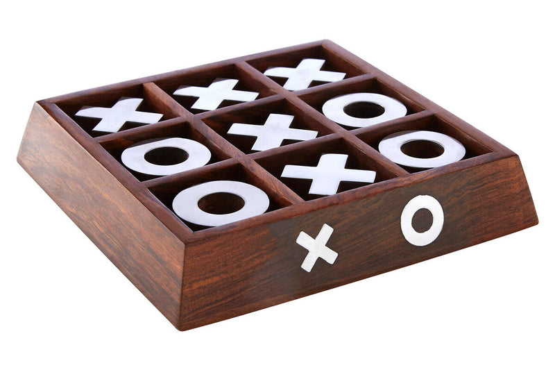 Churchill Games Sheesham Wood Noughts and Crosses, close-up detail
