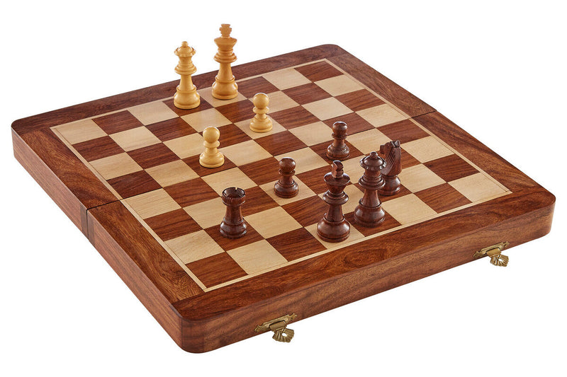 Churchill Games Brown Wood Magnetic Chess Game, close-up detail
