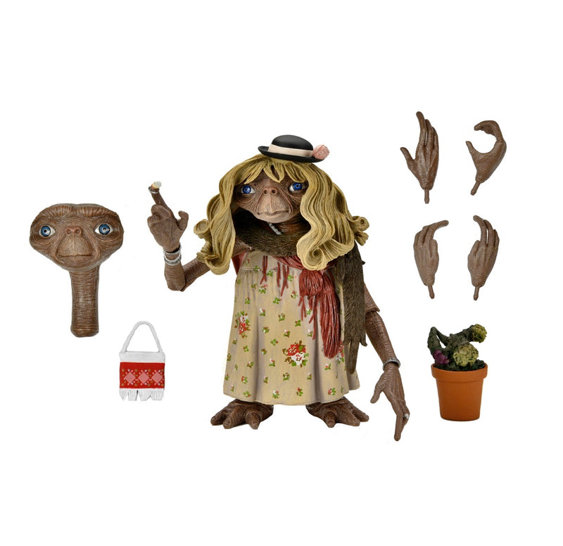 E.T. 40th Anniversary Dress-Up E.T. Ultimate 7" Scale Action Figure