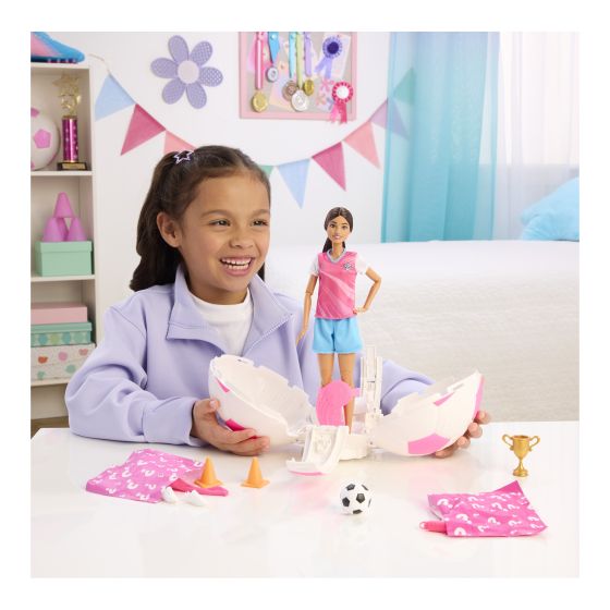 Barbie Careers Burst Ball: Soccer
