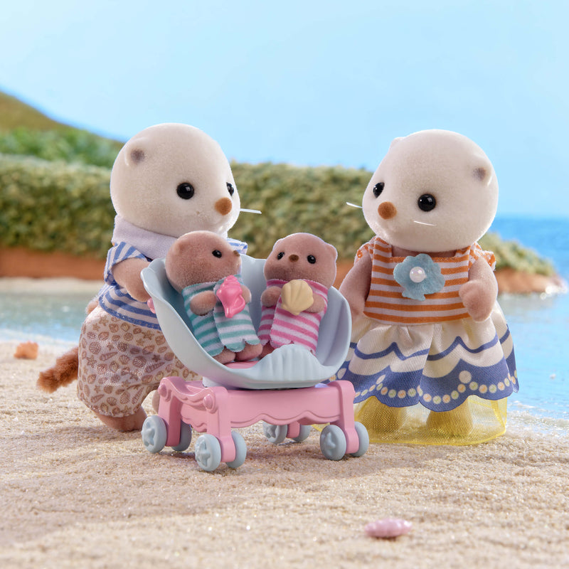 Sylvanian Families Sea Otter Family Toy Playset for Ages 3 and Up, side angle