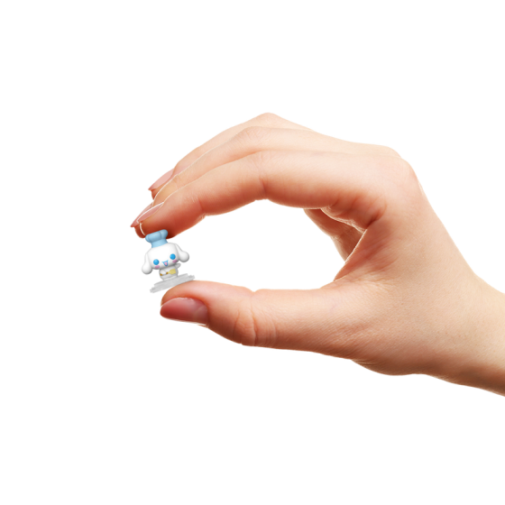 Sanrio- Cafe Cinnamoroll (chance of chase) Funko Bitty Pop! Town Vinyl Figure